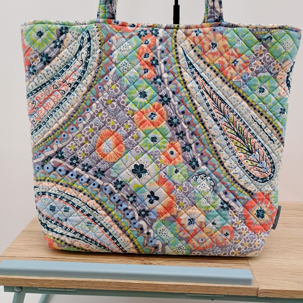 Vera Bradley Tote Bag Citrus Paisley Quilted Cotton Large Shoulder Handbag 28548 - Picture 1 of 12